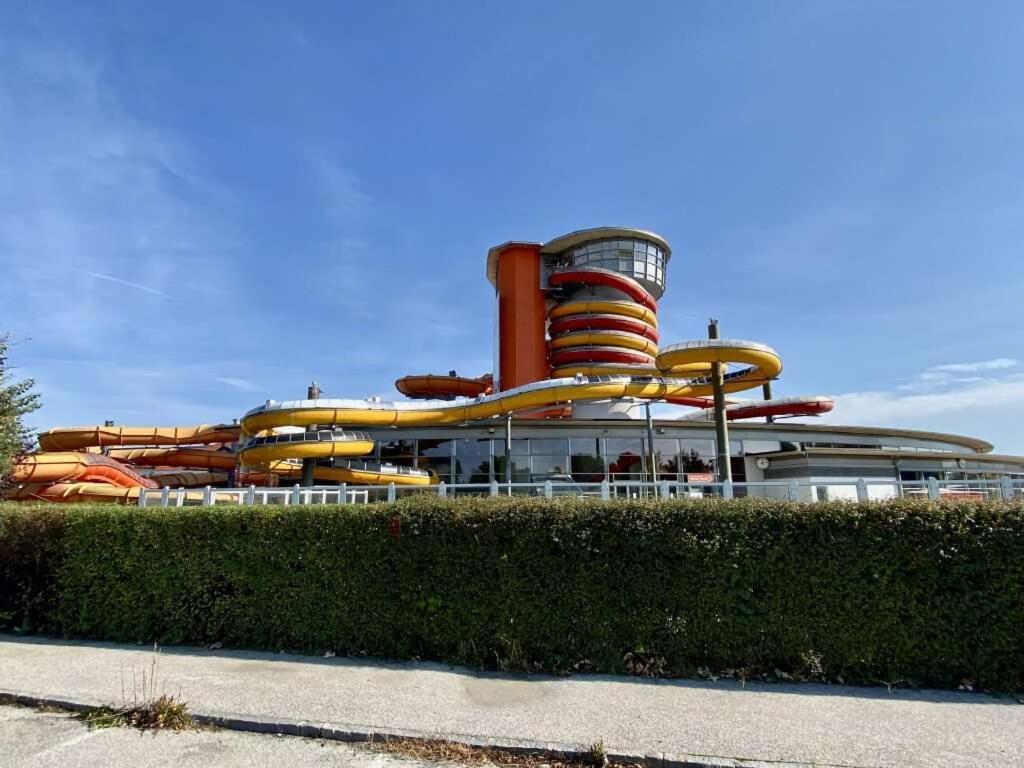Luxus Appartement Am Golfplatz Und Therme Lutzmannsburg Zsira Luaran gambar